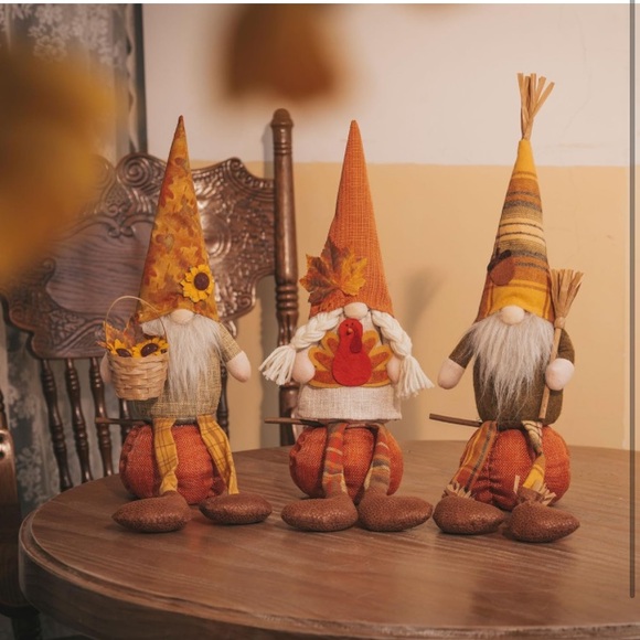 NWT- Set of 3- Fall Harvest Gnome Decorations on Pumpkin Bases 🍁🌻 - Picture 9 of 9